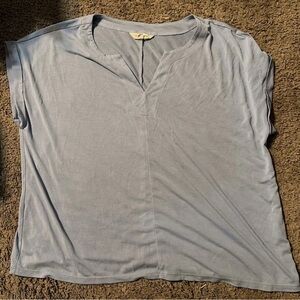 Lucky Brand Pale Blue Cap-Sleeve Split Neck Tee